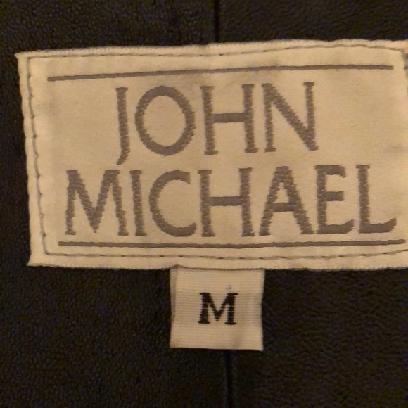 Designer 100% smooth leather vest - Picture 5 of 7